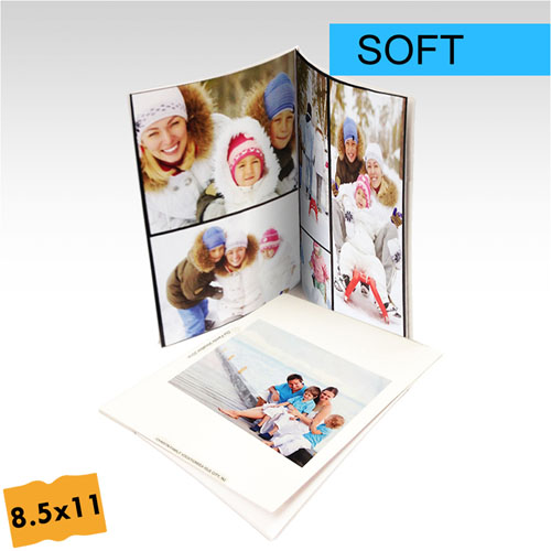 Crea tu pequeño foto-libro de tapa blanda personalizado de 21.59 cm x 27.94 cm.